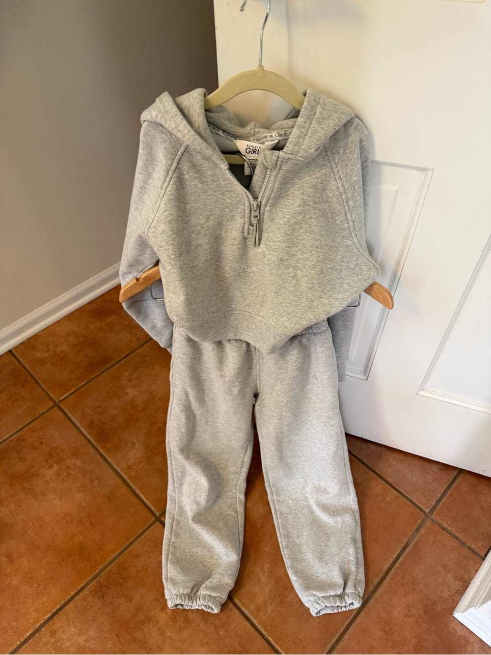 Athleta Girl Gray Half Zip Hoodie Jogger Sweatpants Set Size S 7